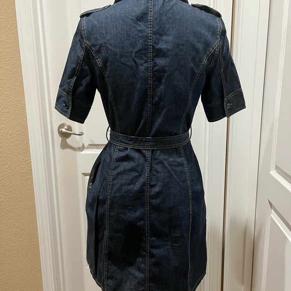 BURBERRY DENIM BUTTON UP DRESS - Picture 2 of 9